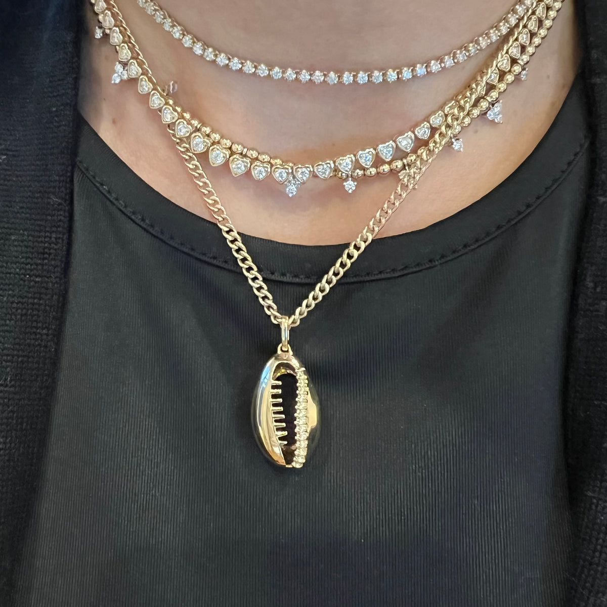 14KT Gold Shell Pendant Charm
