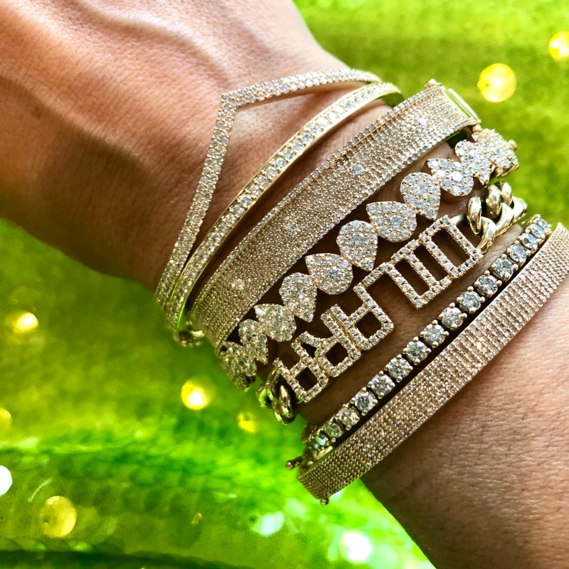 14KT Gold Diamond Luxe Brilliance Bangle Bracelet
