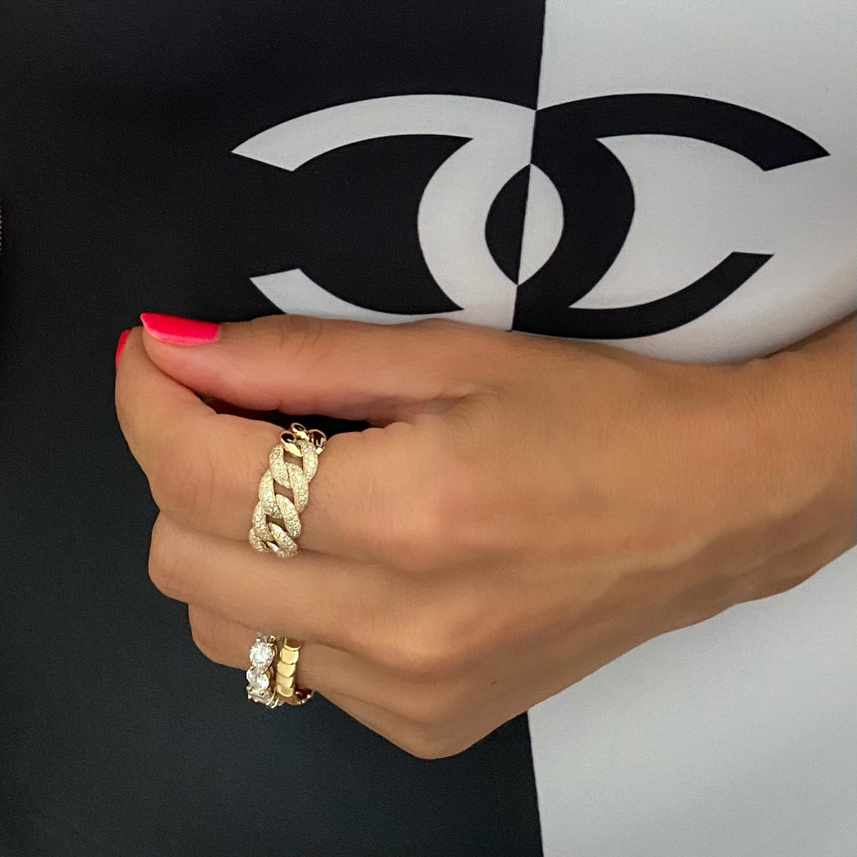 14KT Gold Diamond Luxe Link Ring