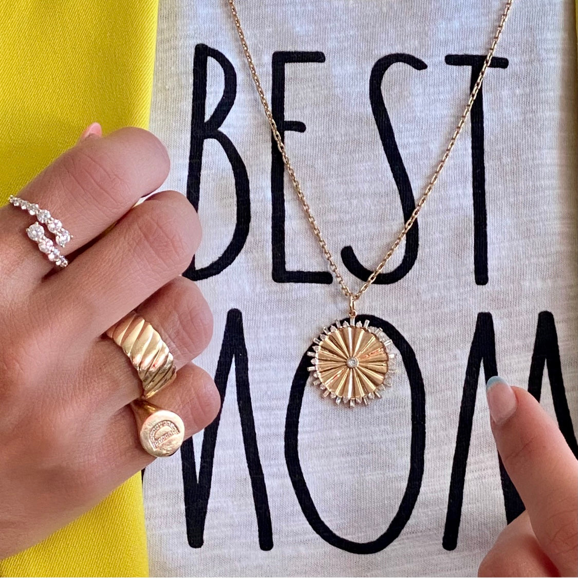 14KT Gold Large Gia Ring