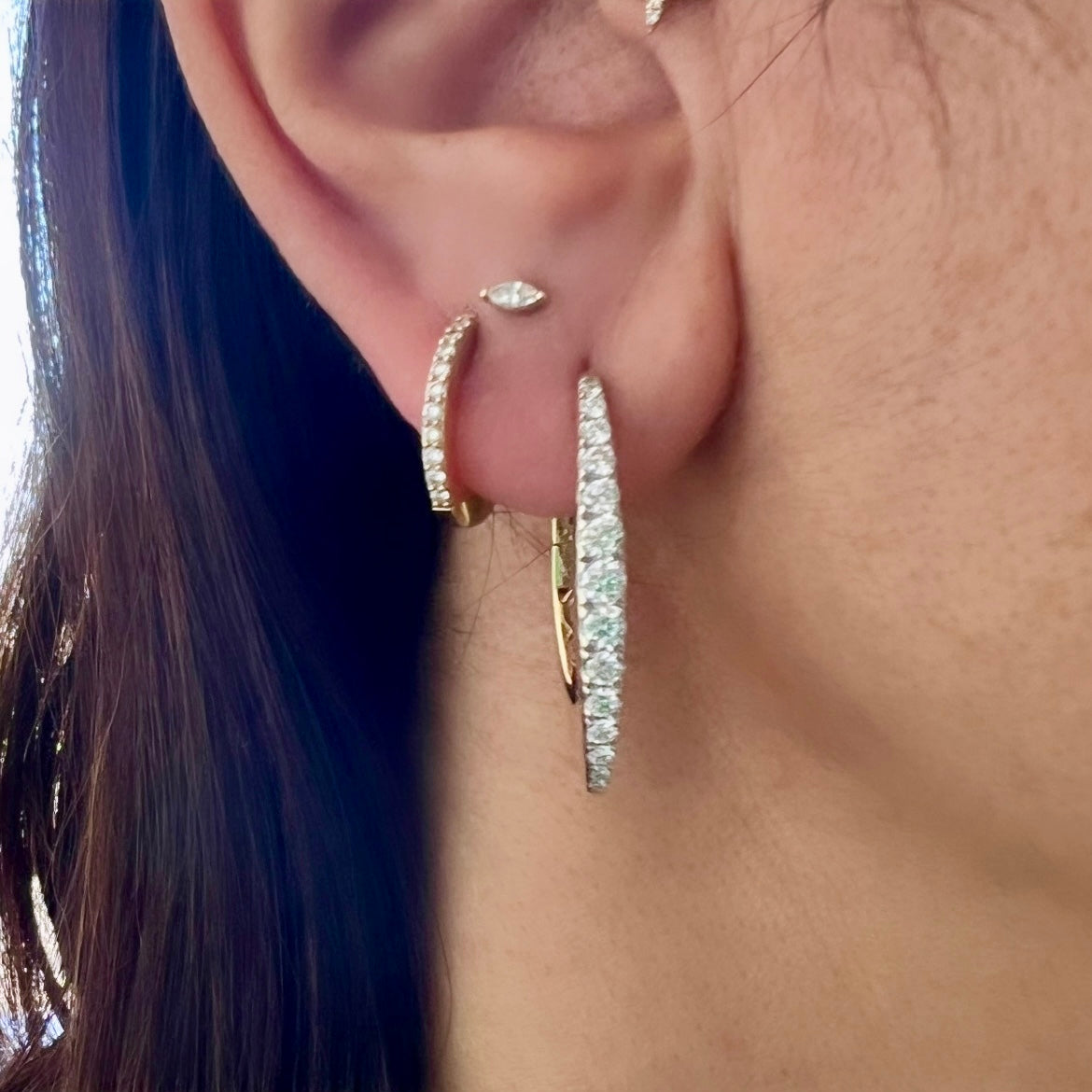14KT Gold Diamond Luxe Semra Oval Hoop Earrings