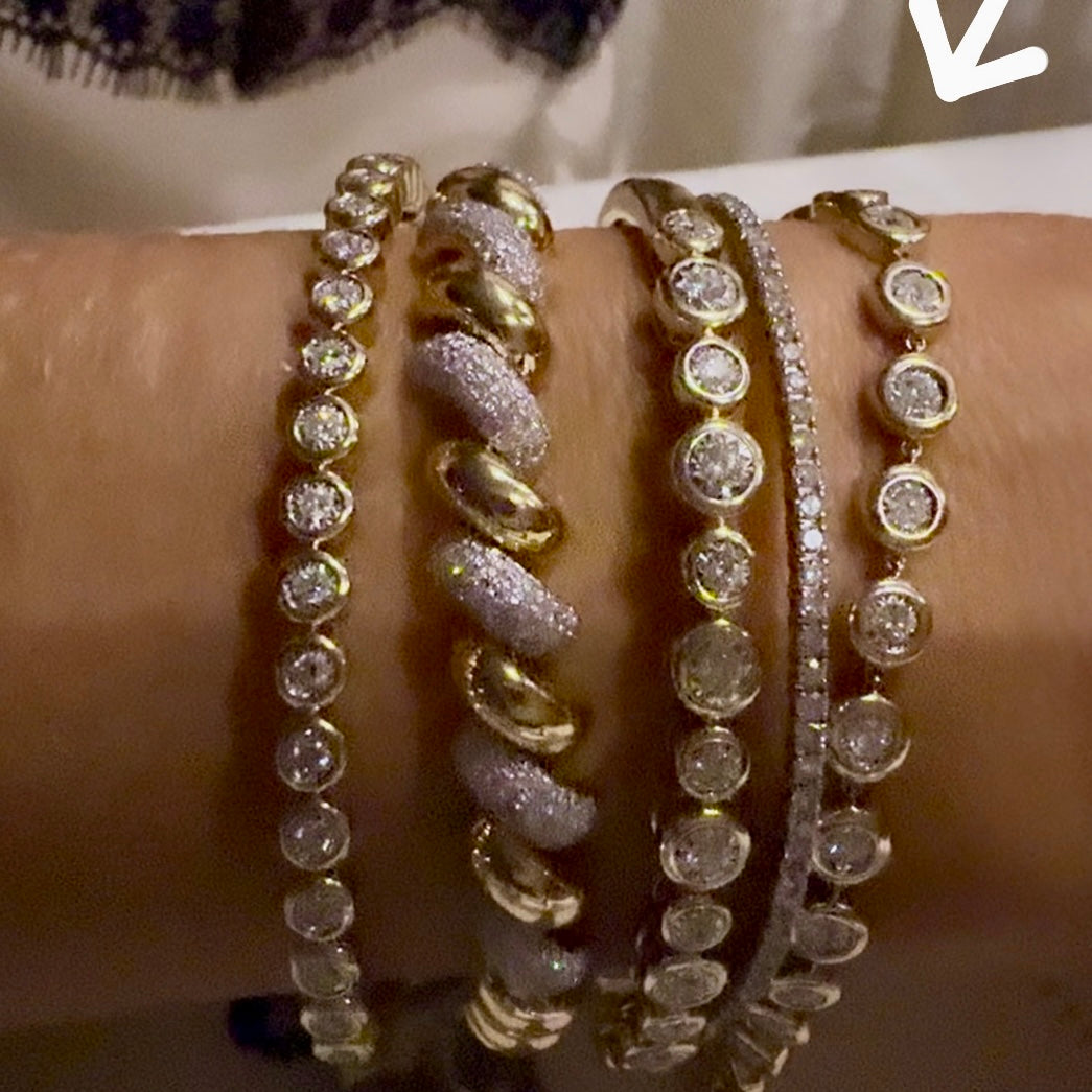 14KT Gold Diamond The Line Bubble Bezel Set Tennis Bracelet