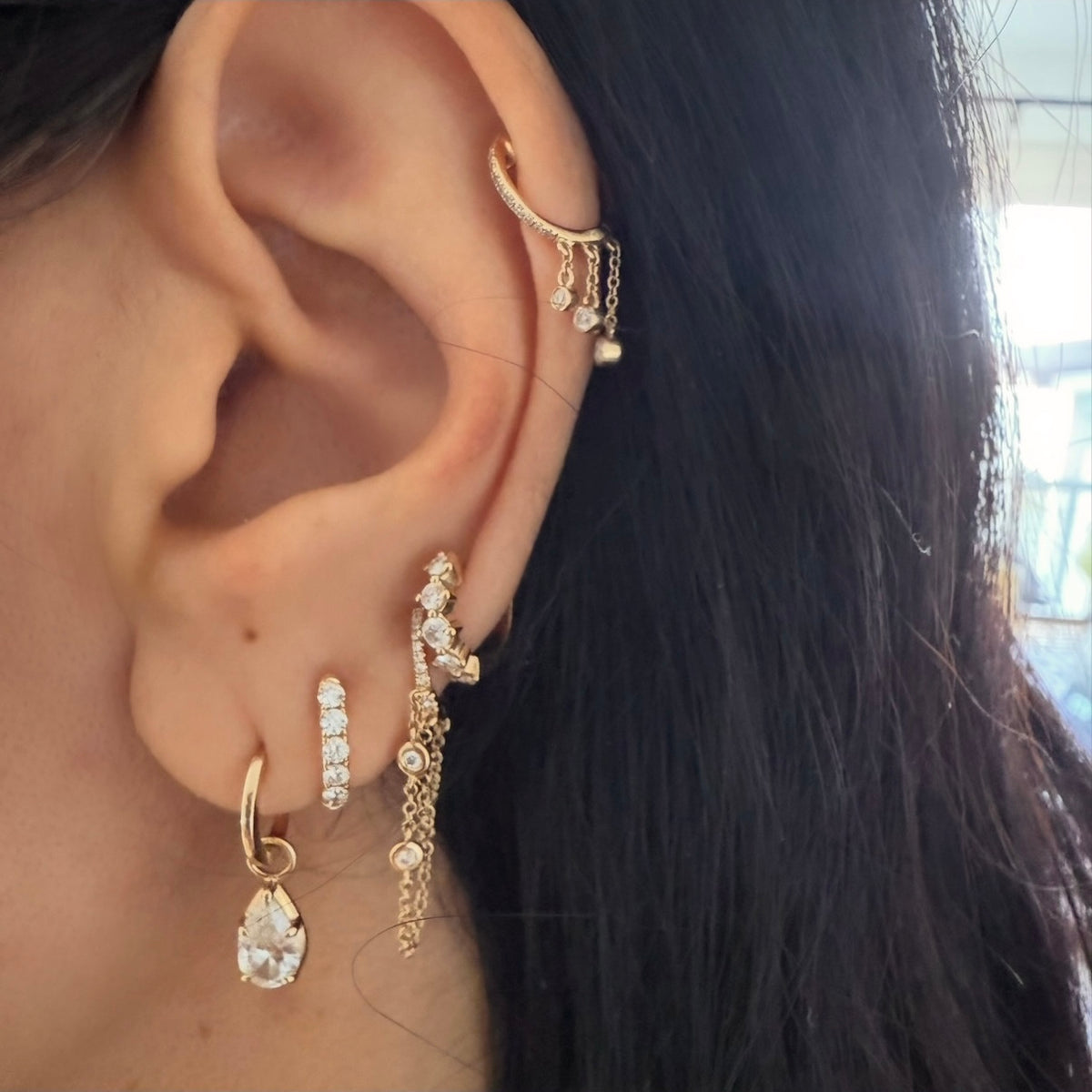 14KT Gold Diamond Kiki Chain Loop Huggie Earrings