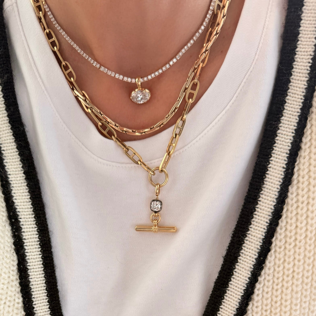 14KT Gold 1ct Square Cushion Lab Diamond Georgian Toggle Bar Pendant