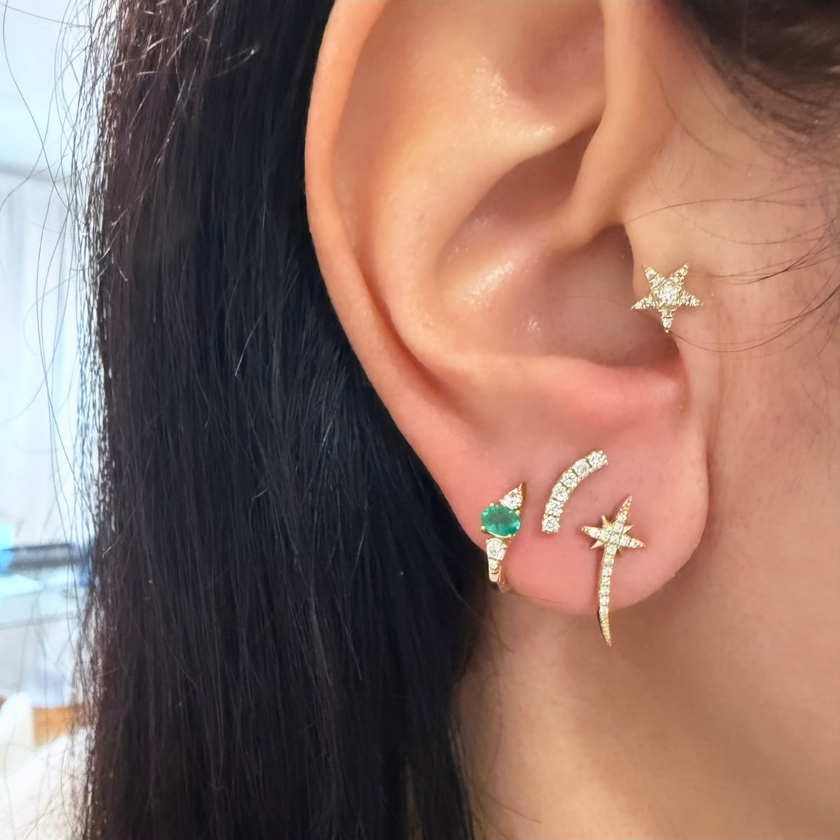 14KT Gold Diamond Elongared Star Stud Earrings