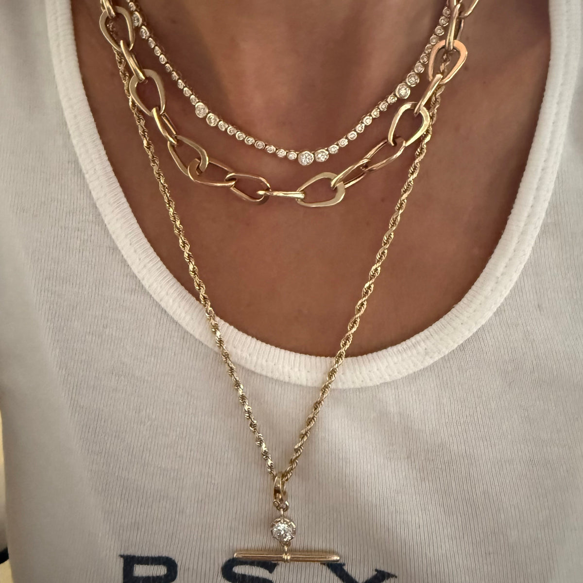14KT Gold Beloved Oval Link Necklace