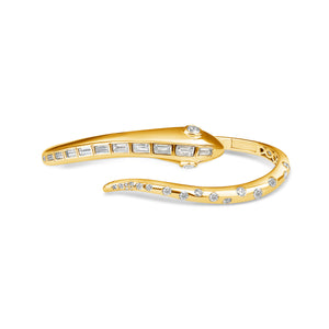 14KT Gold Diamond Luxe Snake Bangle Bracelet