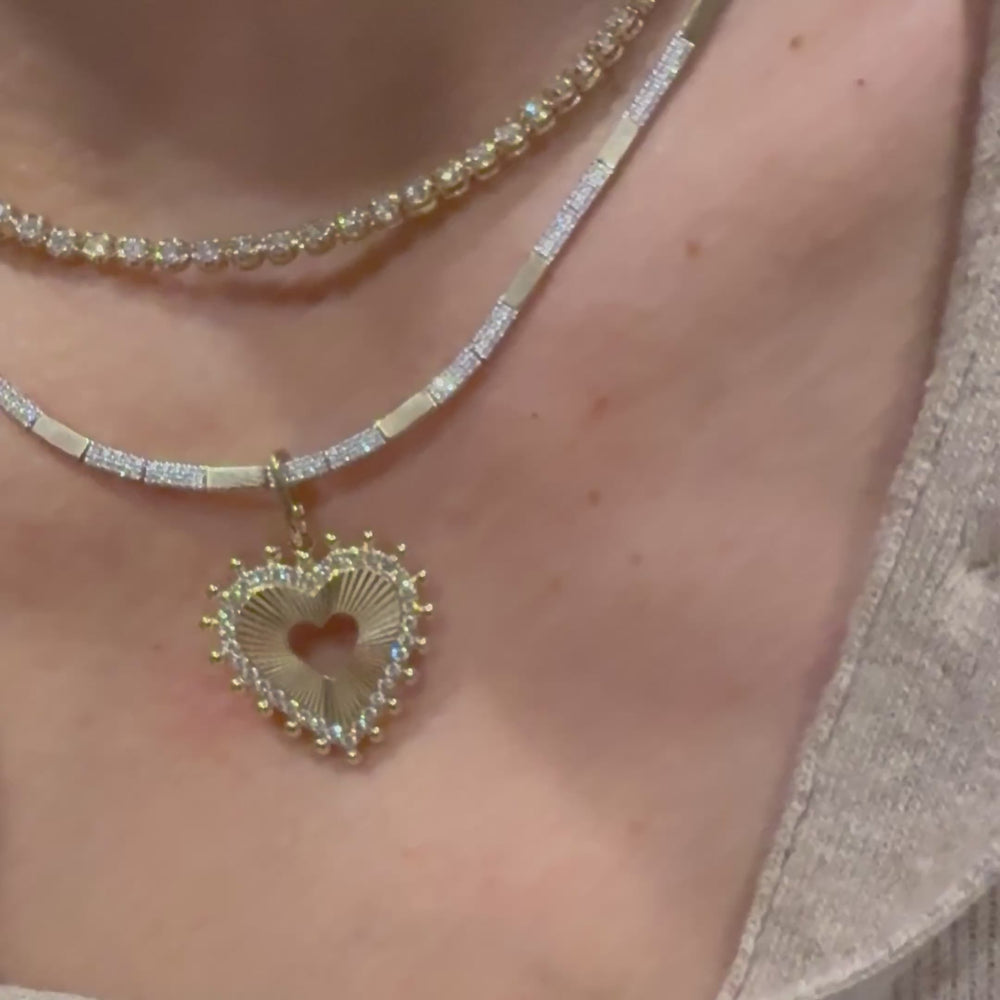 
                
                    Load and play video in Gallery viewer, 14KT Gold Diamond Fluted Spike Heart Pendant Charm
                
            