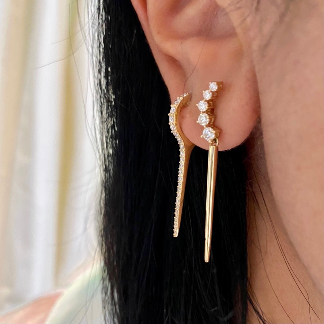 14KT Gold Diamond Niam Dagger Earrings