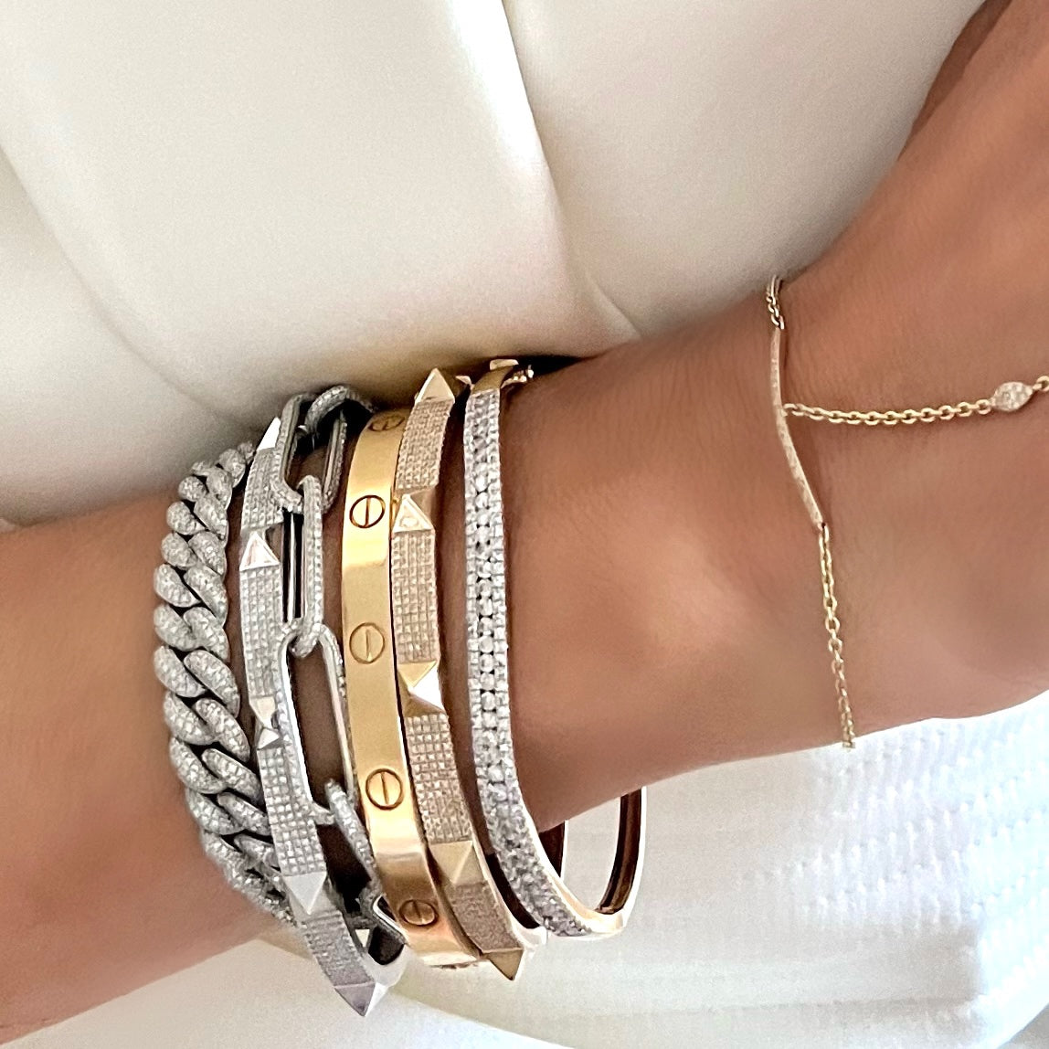 14KT Gold Diamond Shanelle Bangle Bracelet