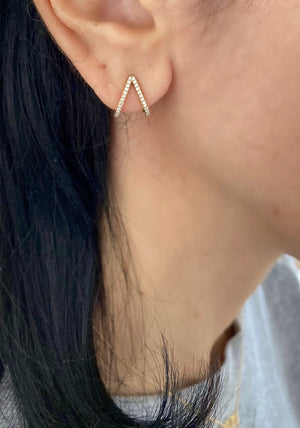 14KT Gold Diamond Huggie Earring