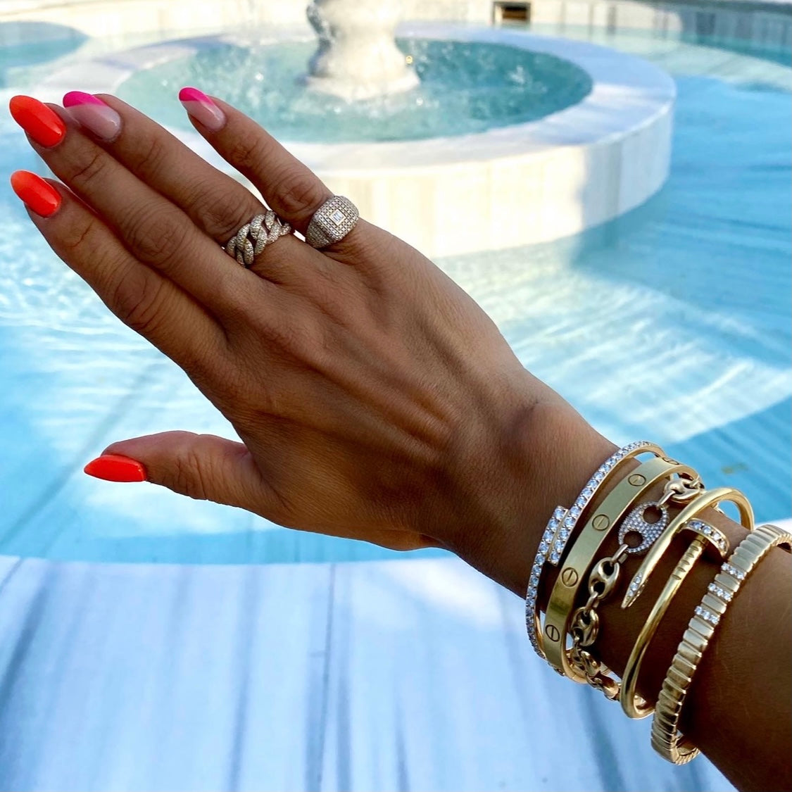 14KT Gold Diamond Adalyn Luxe Twist Bangle Bracelet
