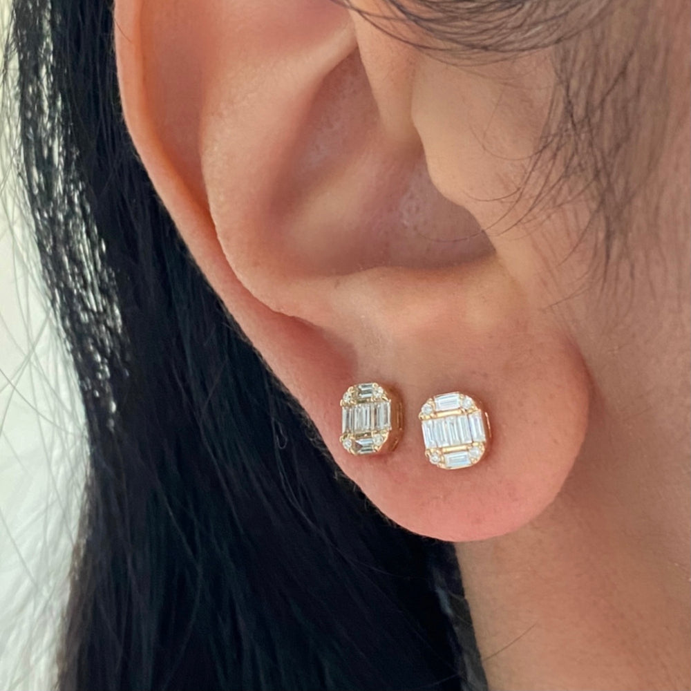 
                
                    Load image into Gallery viewer, 14KT Gold Baguette Diamond Larissa Stud Earrings
                
            